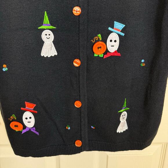 Crystal Kobe Black Halloween Sweater Vest Med Ghosts Pumpkins Button Front EUC - Picture 3 of 6